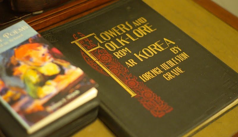 At 140 years old, this is the oldest home in Korea that is still occupied by its founding family. Mrs. Yang is the 5th generation of Yun matriarchs…and won’t be the last.