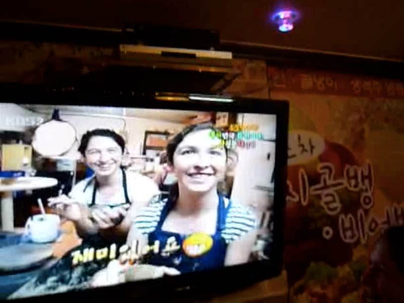 So the other day Amanda and Alex came home screaming that they were interviewed by KBS during their ceramics class. It was going to be broadcast on national television! Well, have a look…